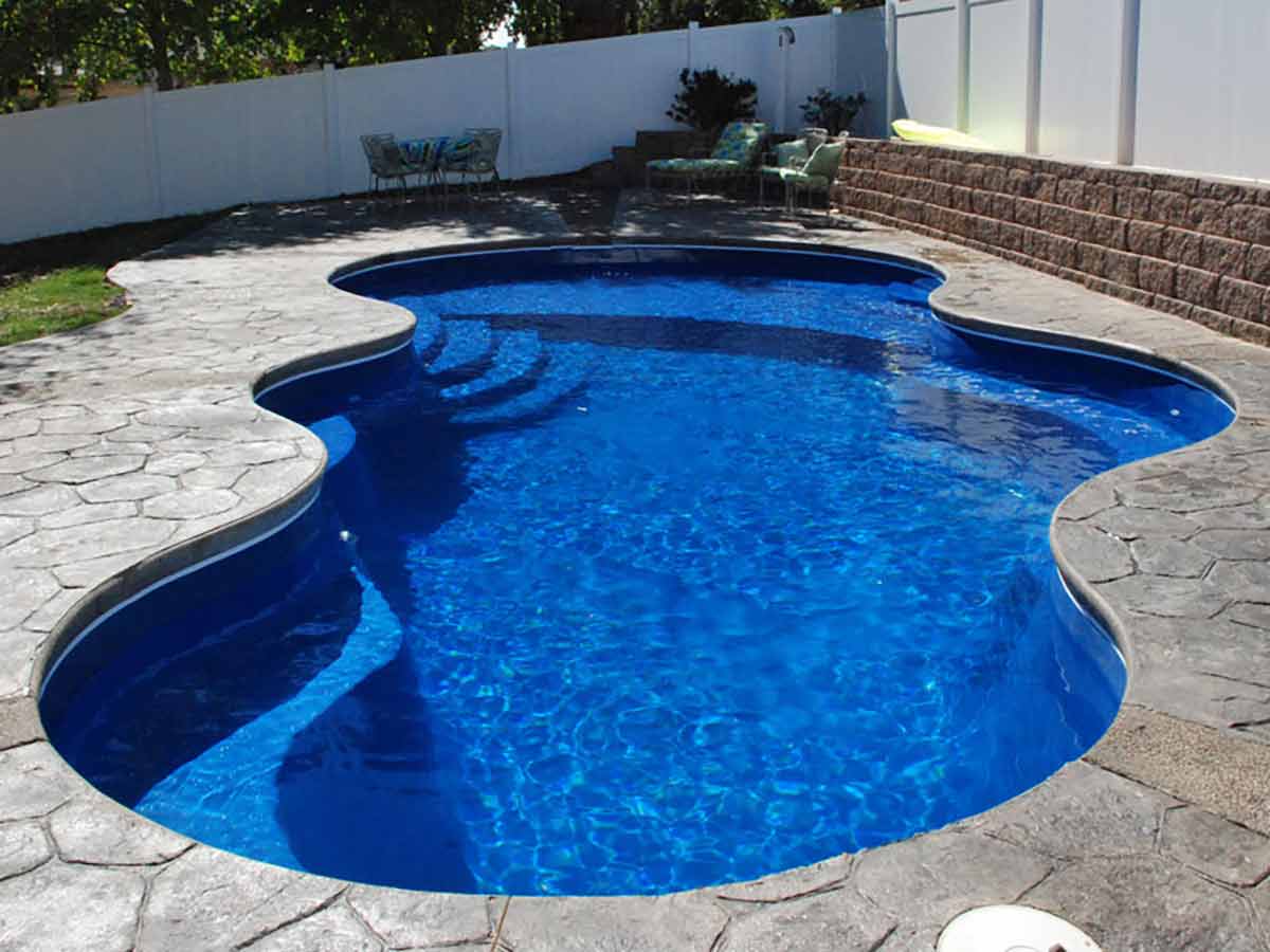 Axiom-fiberglass-pool