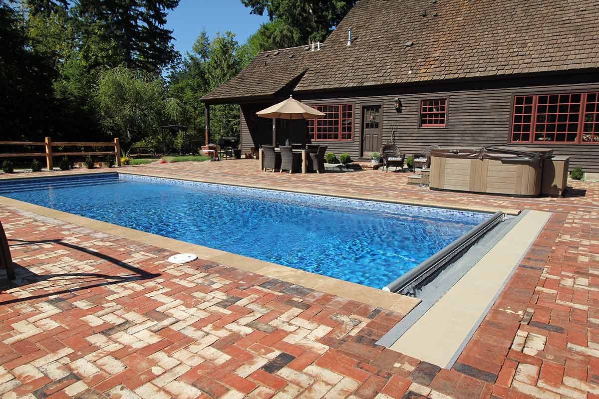 kingston-fiberglass-pool-02