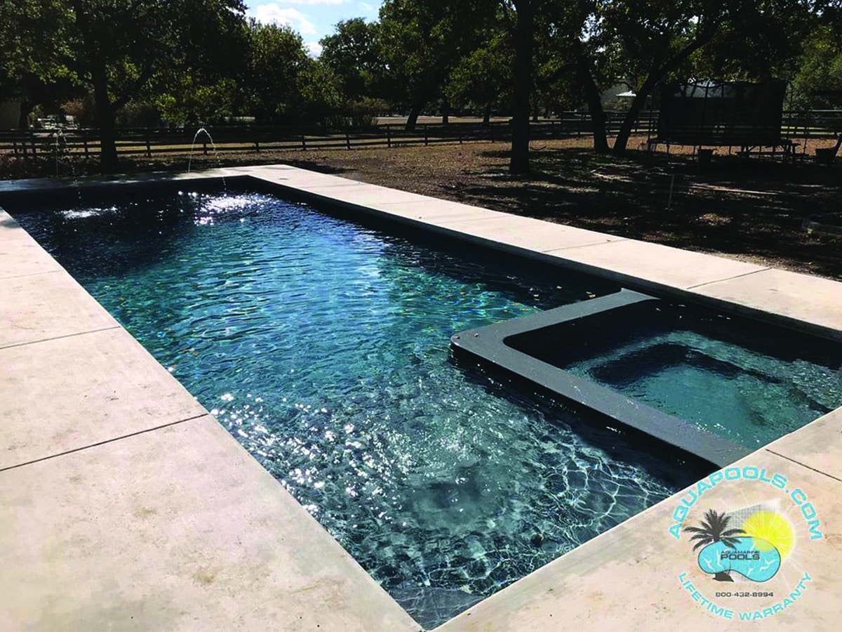 Aquamarine_0035_astoria-river-rock-2deck-jets